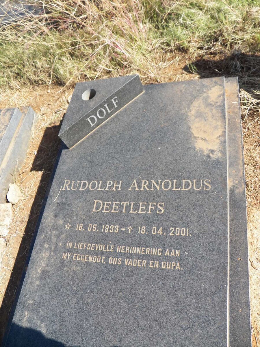 DEETLEFS Rudolph Arnoldus 1933-2001