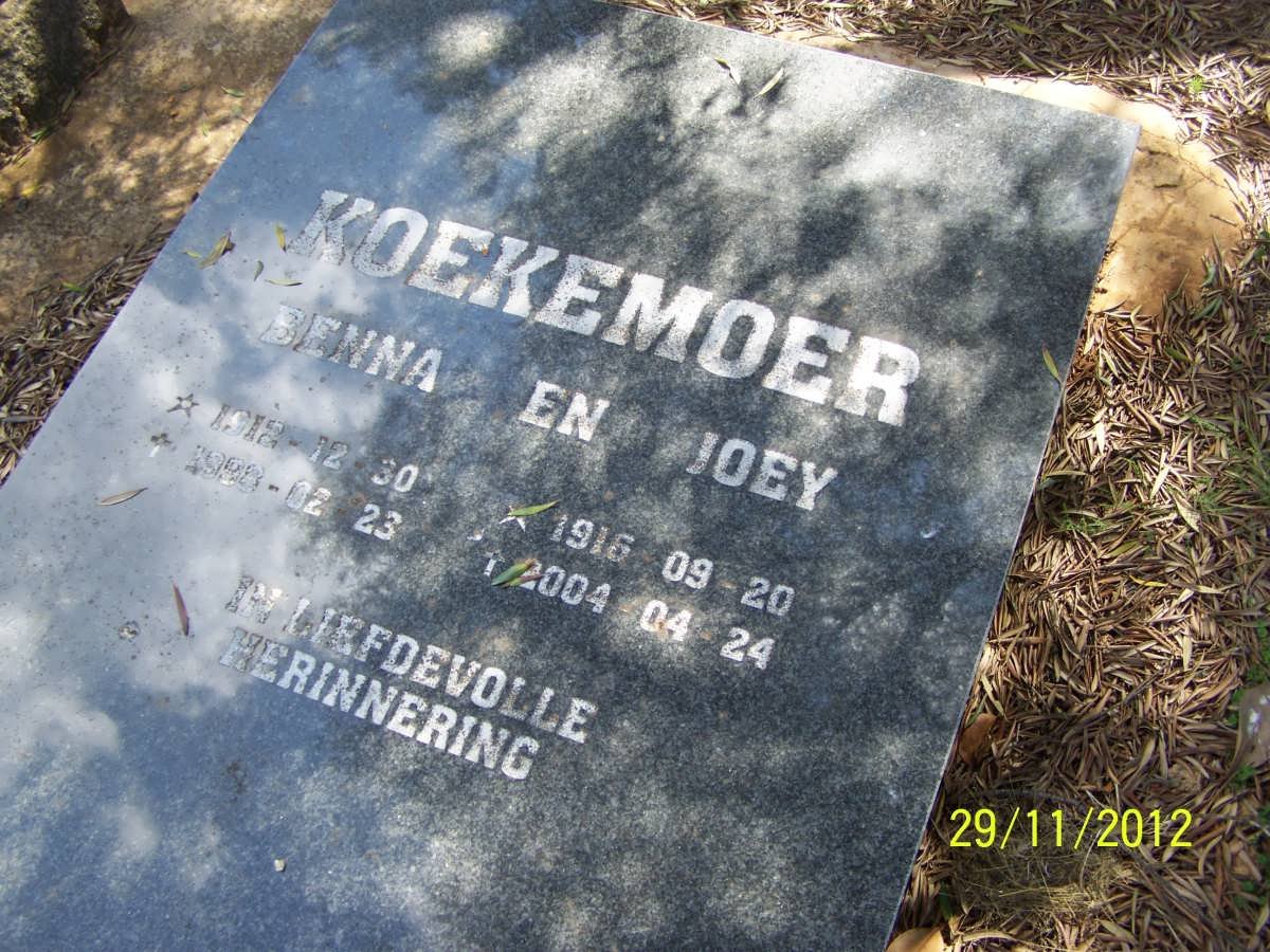 KOEKEMOER Benna 1912-1998 &amp; Joey 1916-2004