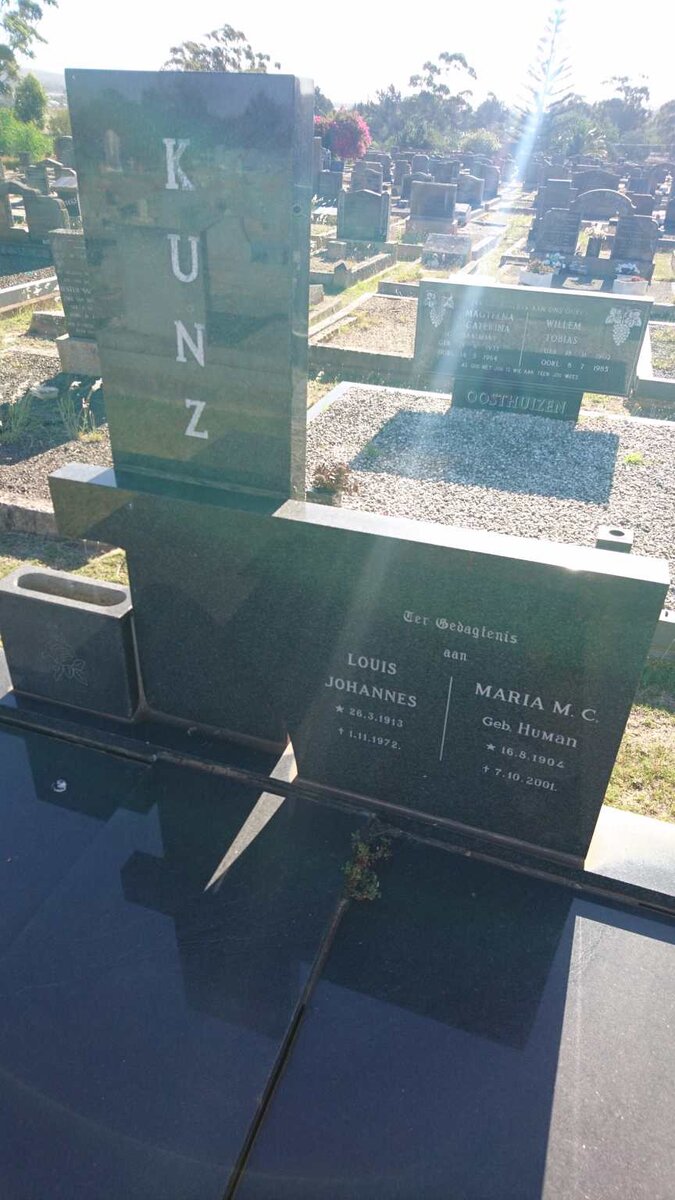 KUNZ Louis Johannes 1913-1972 &amp; Maria M.C. HUMAN 1904-2001