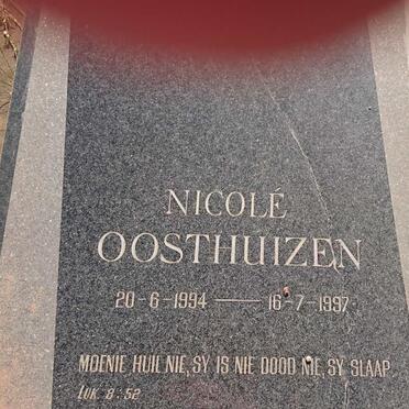 OOSTHUIZEN Nicole 1994-1997