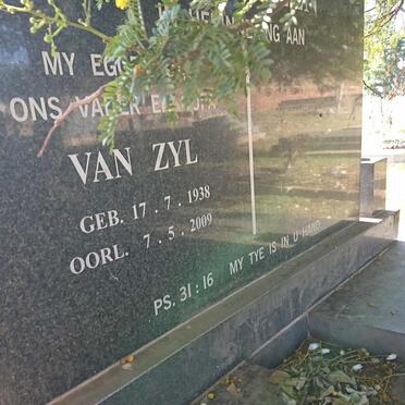 OOSTHUIZEN Van Zyl 1938-2009