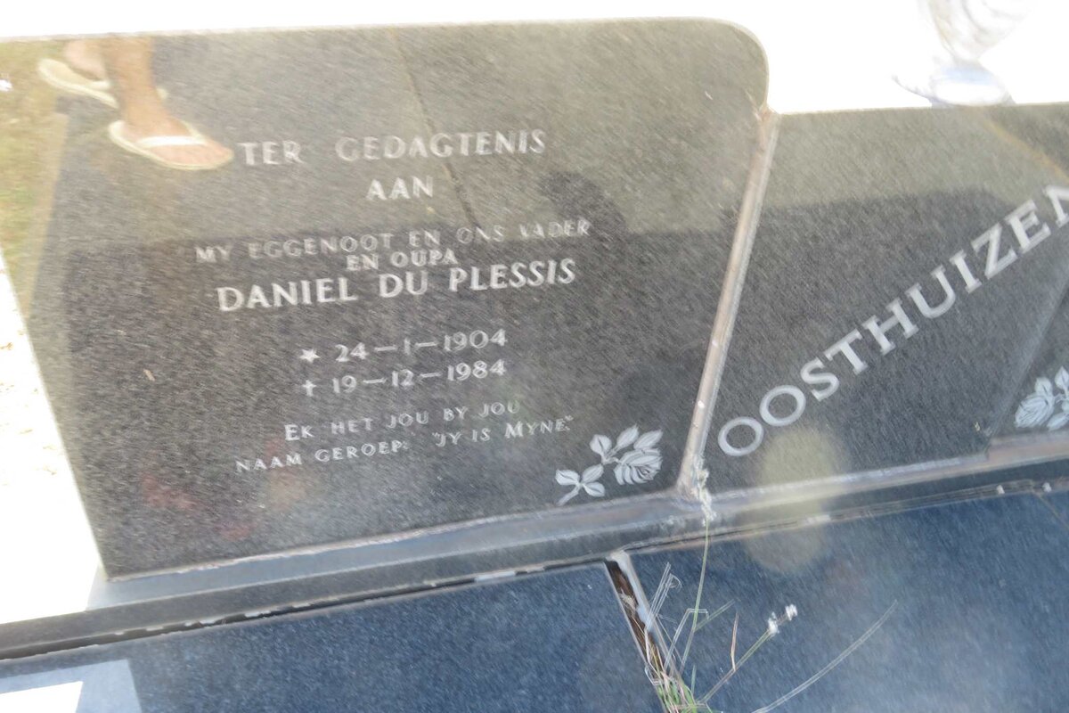 OOSTHUIZEN Daniel Du Plessis 1904-1984