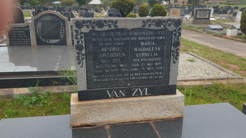 ZYL Hendrik Oosthuizen, van 1893-1964 &amp; Maria Magdalena Cornelia OOSTHUIZEN 1893-1979