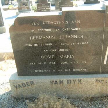 DYK Hermanus Johannes, van 1885-1968 &amp; Gesie Maria 1894-1977