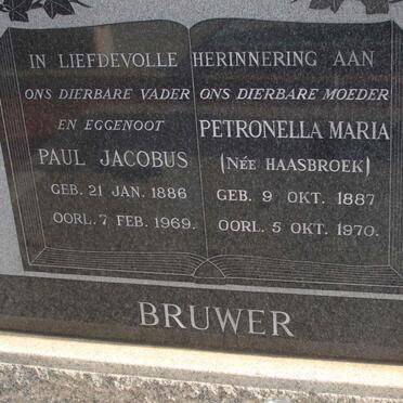 BRUWER Paul Jacobus 1886-1969 &amp; Petronella Maria HAASBROEK 1887-1970