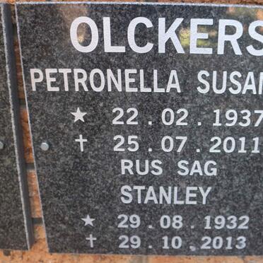 OLKERS Stanley 1932-2013 &amp; Petronella Susanna 1937-2011