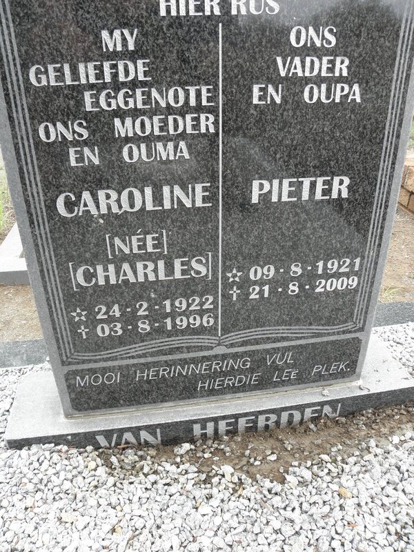 HEERDEN Pieter, van 1921-2009 &amp; Caroline CHARLES 1922-1996