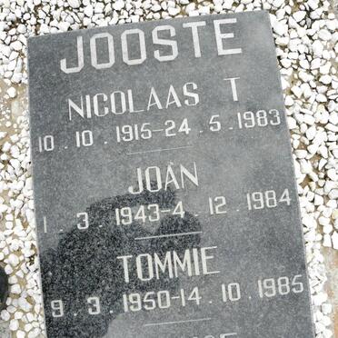 JOOSTE Nicolaas T. 1915-1983 :: JOOSTE Joan 1943-1984 :: JOOSTE Tommie 1950-1985 :: JOOSTE Eunice 1917-1994