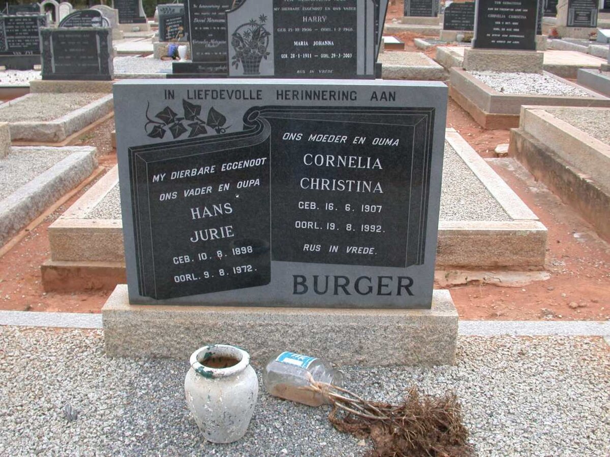 BURGER Hans Jurie 1898-1972 &amp; Cornelia Christina 1907-1992