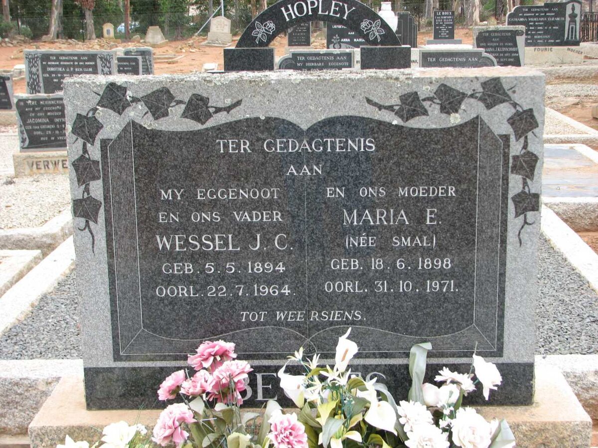 BEYERS Wessel J.C. 1894-1964 &amp; Maria E. SMAL 1898-1971