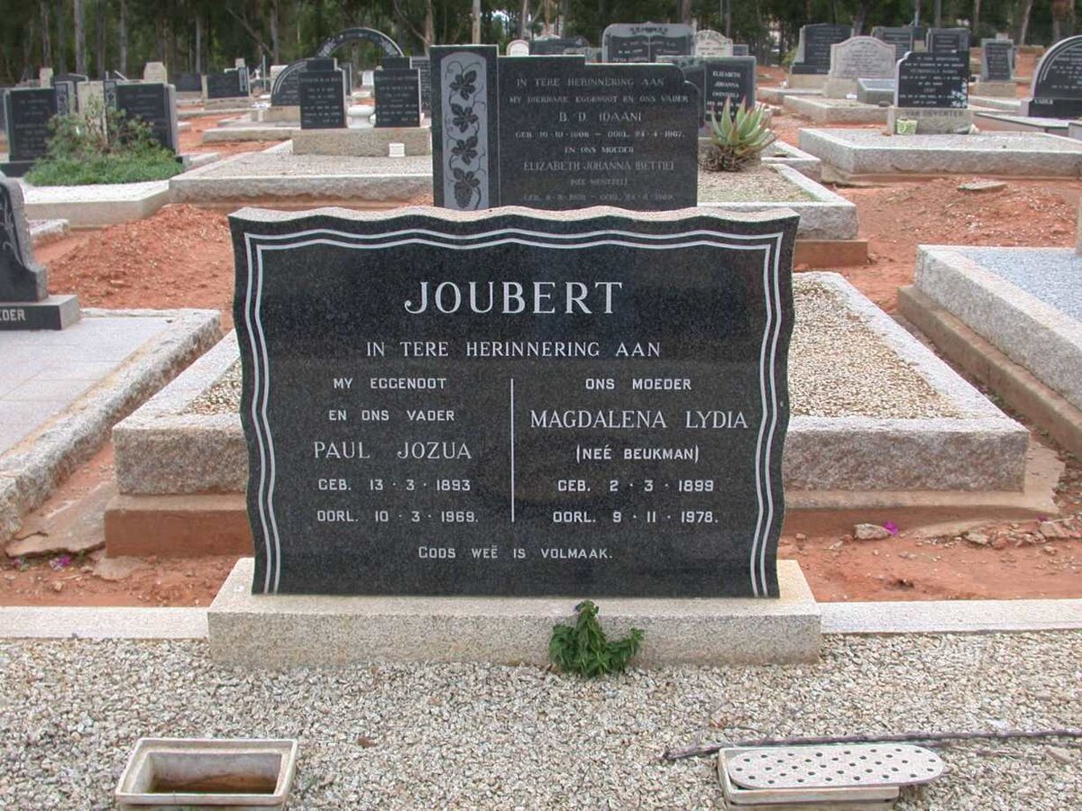 JOUBERT Paul Jozua 1893-1969 &amp; Magdalena Lydia BEUKMAN 1899-1978