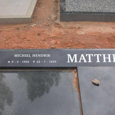 MATTHEE Michiel Hendrik 1903-1995 &amp; Jacomina Johanna 1912-2007 