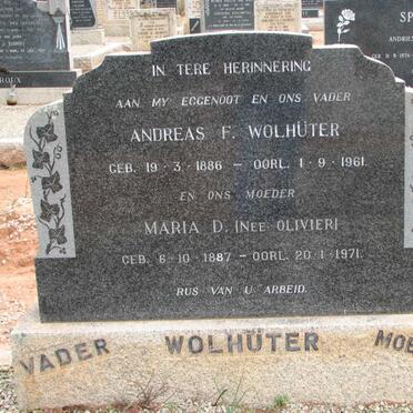 WOLHUTER Andreas F. 1886-1961 &amp; Maria D. OLIVIER 1887-1971