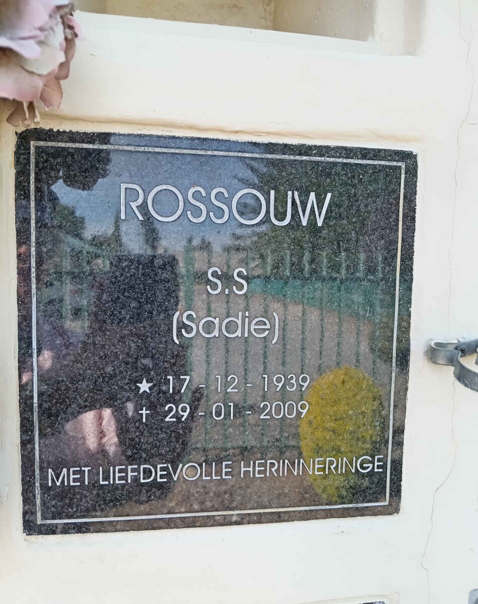 ROSSOUW S.S. 1939-2009