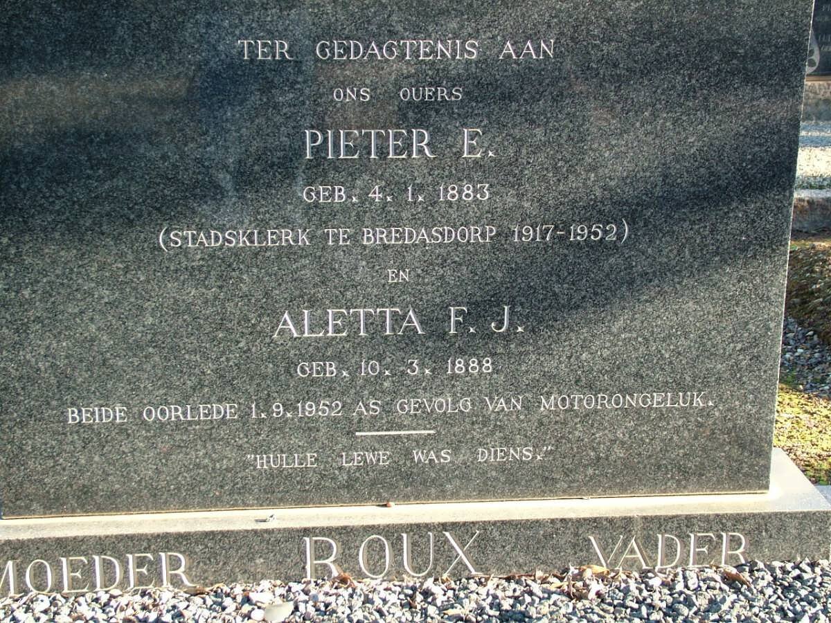 ROUX Pieter E. 1883-1952 &amp; Aletta F.J. 1888-1952