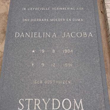 STRYDOM Danielina Jacoba nee OOSTHUIZEN 1904-1991
