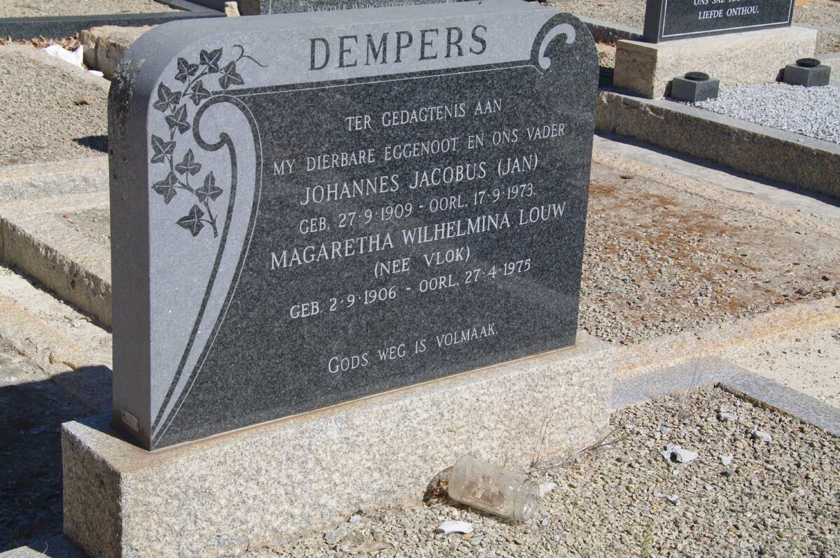 DEMPERS Johannes Jacobus 1909-1973 &amp; Margaretha Wilhelmina Louw VLOK 1906-1975