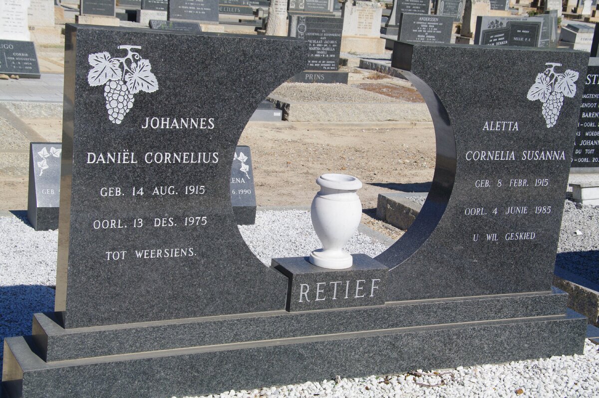 RETIEF Johannes Daniel Cornelius 1915-1975 &amp; Aletta Cornelia Susanna 1915-1985