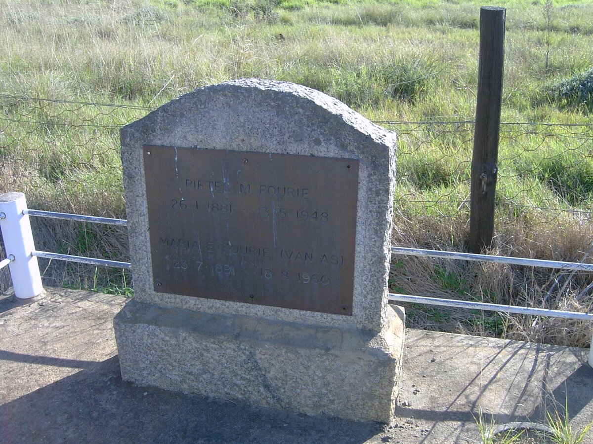 FOURIE Pieter M. 1881-1948 &amp; Maria E. VAN AS 1891-1960