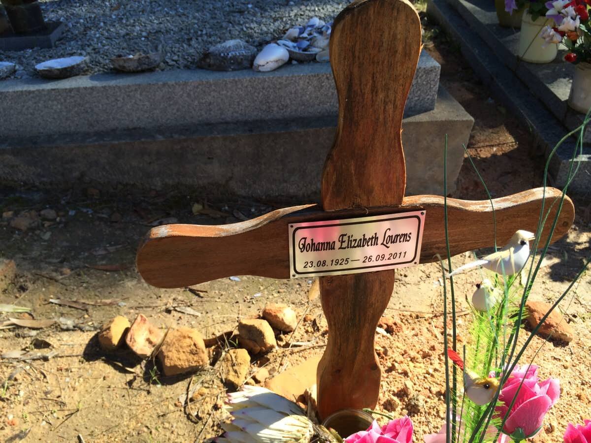 LOURENS Johanna Elizabeth 1925-2011