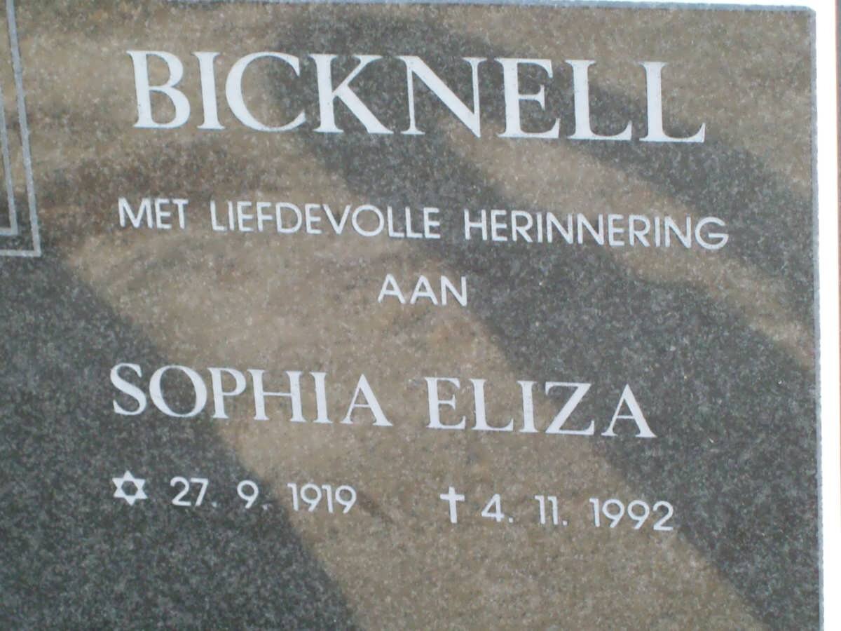 BRICKNELL Sophia Eliza 1919-1992