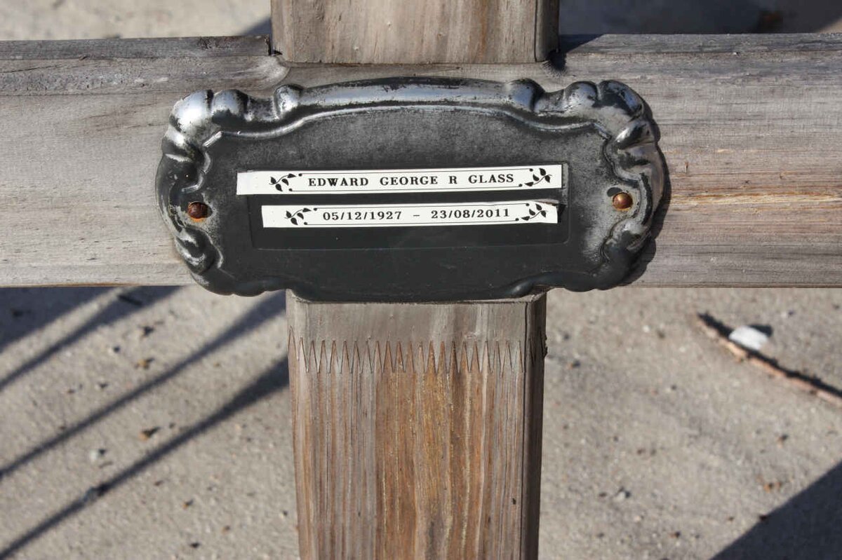 GLASS Edward George R. 1927-2011