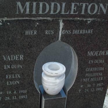 MIDDLETON Felix Lyon 1910-1992 &amp; Gertruida Philippina MILLER 1917-1992