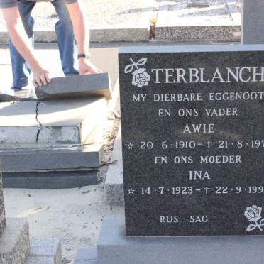 TERBLANCHE Awie 1910-1973 &amp; Ina 1923-1997
