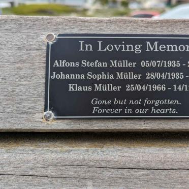 MULLER Alfons Stefan 1935-2016 &amp; Johanna Sophia 1935-2021 :: MULLER Klaus 1966-1985