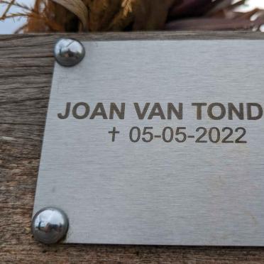 TONDER Joan, van -2022