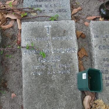 GREEFF Raymond Leyland 1940-1982 :: ROBERTS Noel Ernest 1912-2000