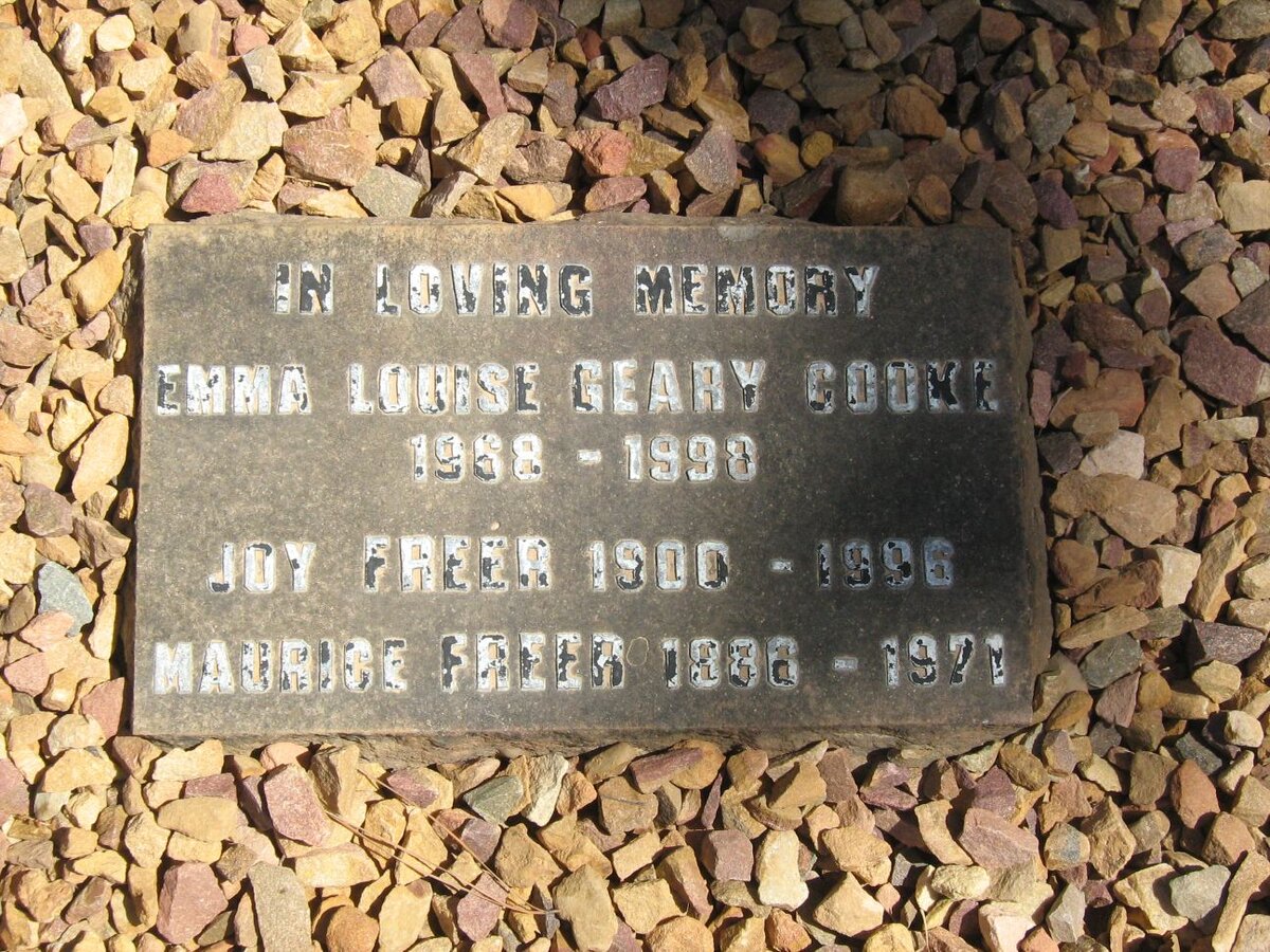 FREER  Maurice 1886-1971 &amp; Joy 1900-1996 :: COOKE Emma Louise Geary 1968-1998