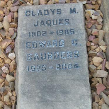 JAQUES Gladys M. 1902-1986 :: SAUNDERS Edward G. 1925-2004