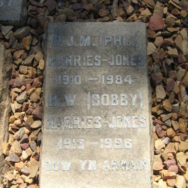 JONES P.J.M., HARRIES 1910-1984 :: HARRIES-JONES B.W. 1913-1986