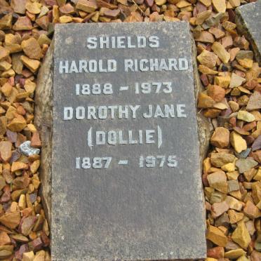 SHIELDS Harold Richard 1888-1973 &amp; Dorothy Jane 1887-1975