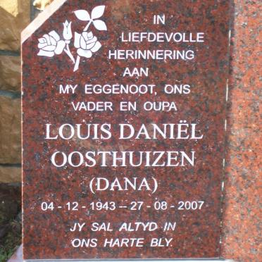 OOSTHUIZEN Dana and family