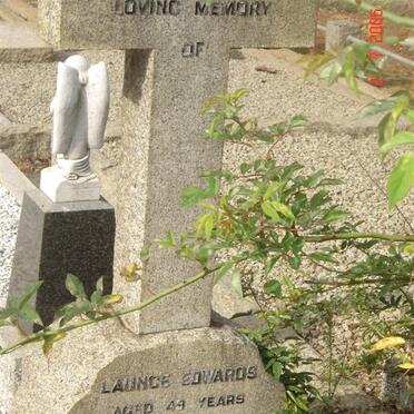 E - Surnames starting with the letter E