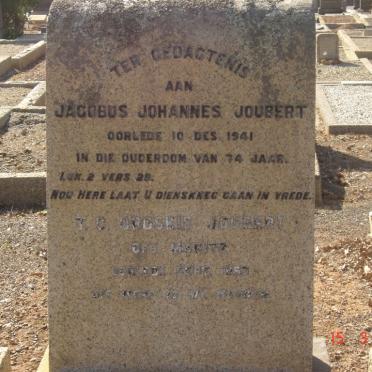 JOUBERT Jacobus Johannes -1941 &amp; T.C. DROSKIE nee MARITZ -1953
