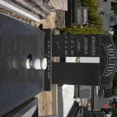 MOUTON Johannes Jacobus 1927-1992