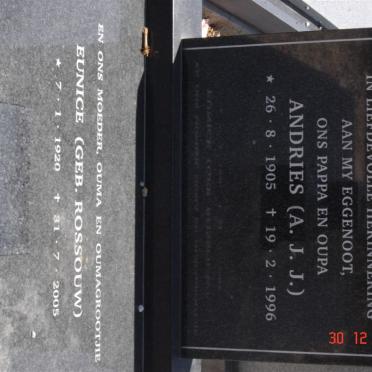 NIEKERK Andries J.J. 1905-1996 &amp; Eunice ROSSOUW 1920-2005