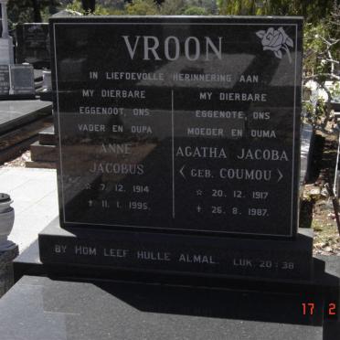 VROON Anne Jacobus 1914-1995 &amp; Agatha Jacoba COUMOU 1917-1987