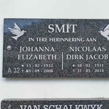 SMIT Nicolaas Dirk Jacobus 1931-2014 &amp; Johanna Elizabeth 1932-2008