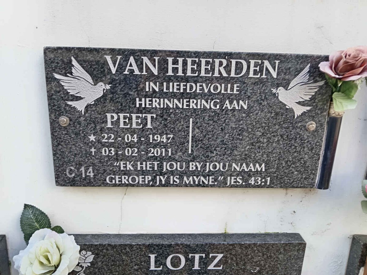 HEERDEN Peet, van 1947-2011