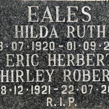EALES Eric Herbert Shirley Roberts 1921-2005 &amp; Hilda Ruth 1920-2004