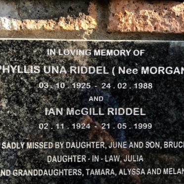 RIDDEL Ian McGill 1924-1999 &amp; Phyllis Una MORGAN 1925-1988