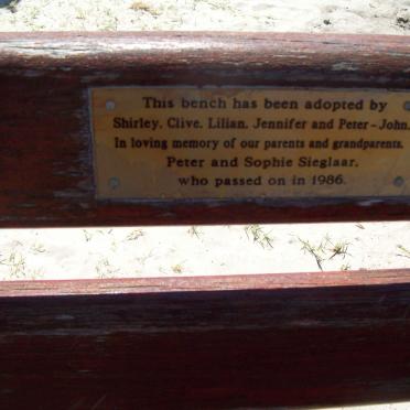 SIEGLAAR Peter -1986 &amp; Sophie -1986