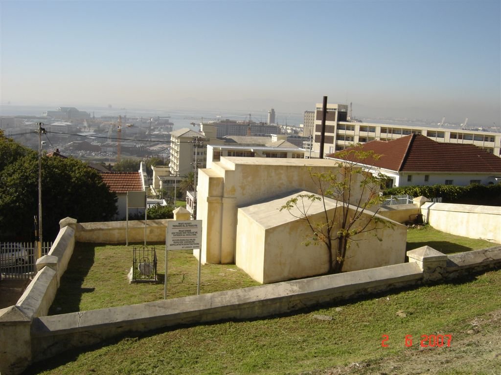 2.  Looking down at the vault from High Level Road