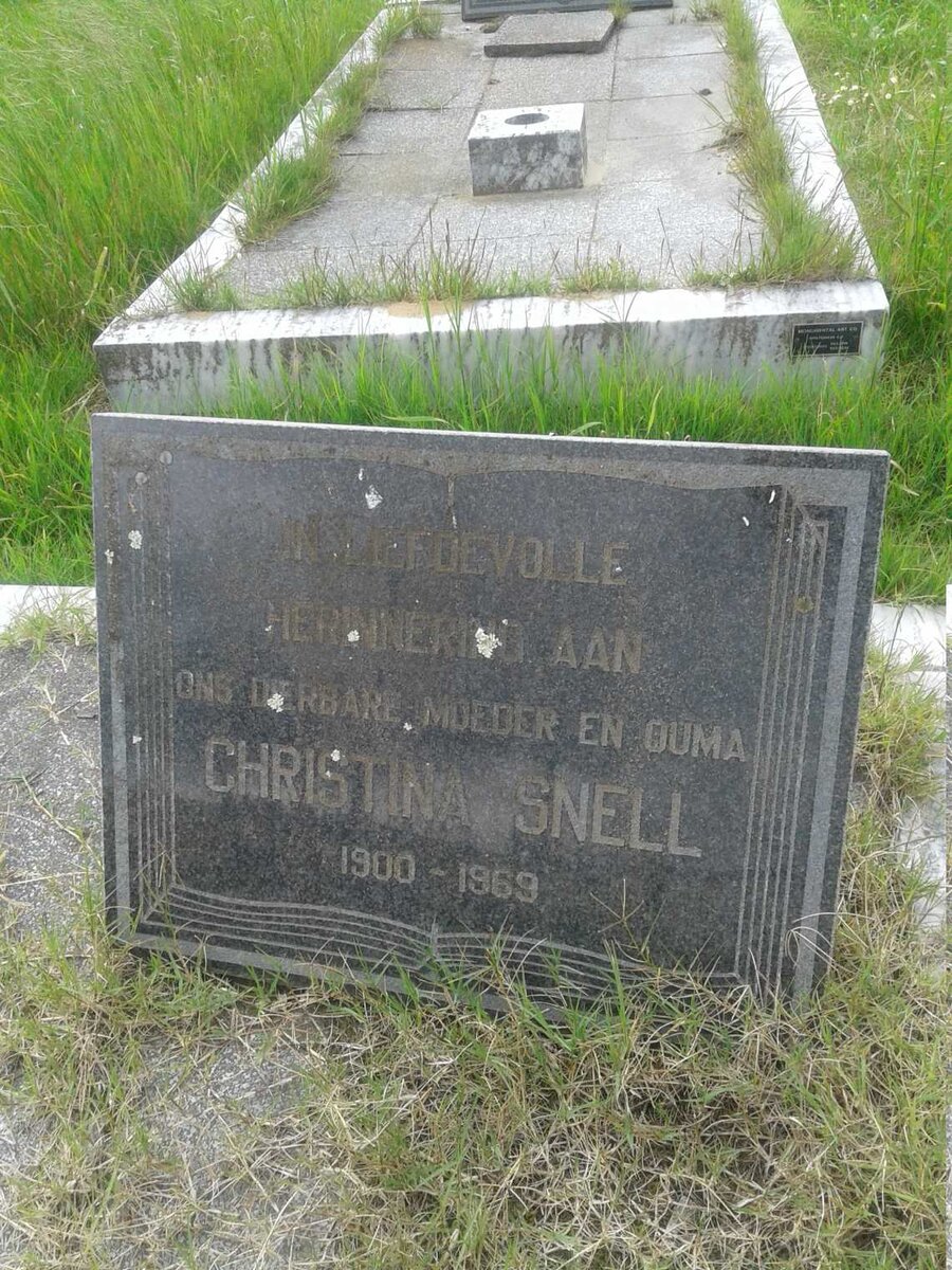 SNELL Christina 1900-1969