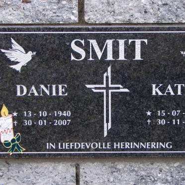 SMIT Danie 1940-2007 &amp; Katie 1929-2005