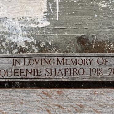 SHAPIRO Queenie 1918-2010